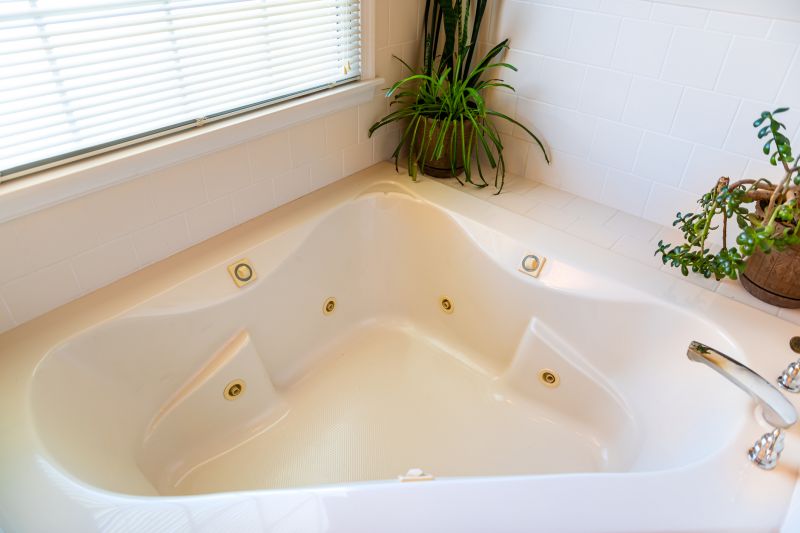 Spa-Style Tub